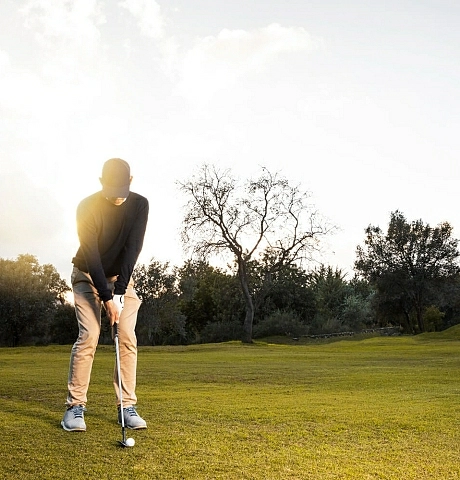 ¿De qué están hechas las bolas de golf? Materiales, capas y fabricación ¿De qué están hechas las bolas de golf? Materiales, capas y fabricación