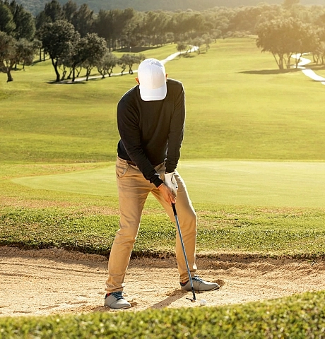 ¿De qué están hechas las bolas de golf? Materiales, capas y fabricación